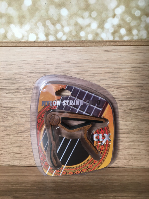 CLX Capo Steelstring Silver
