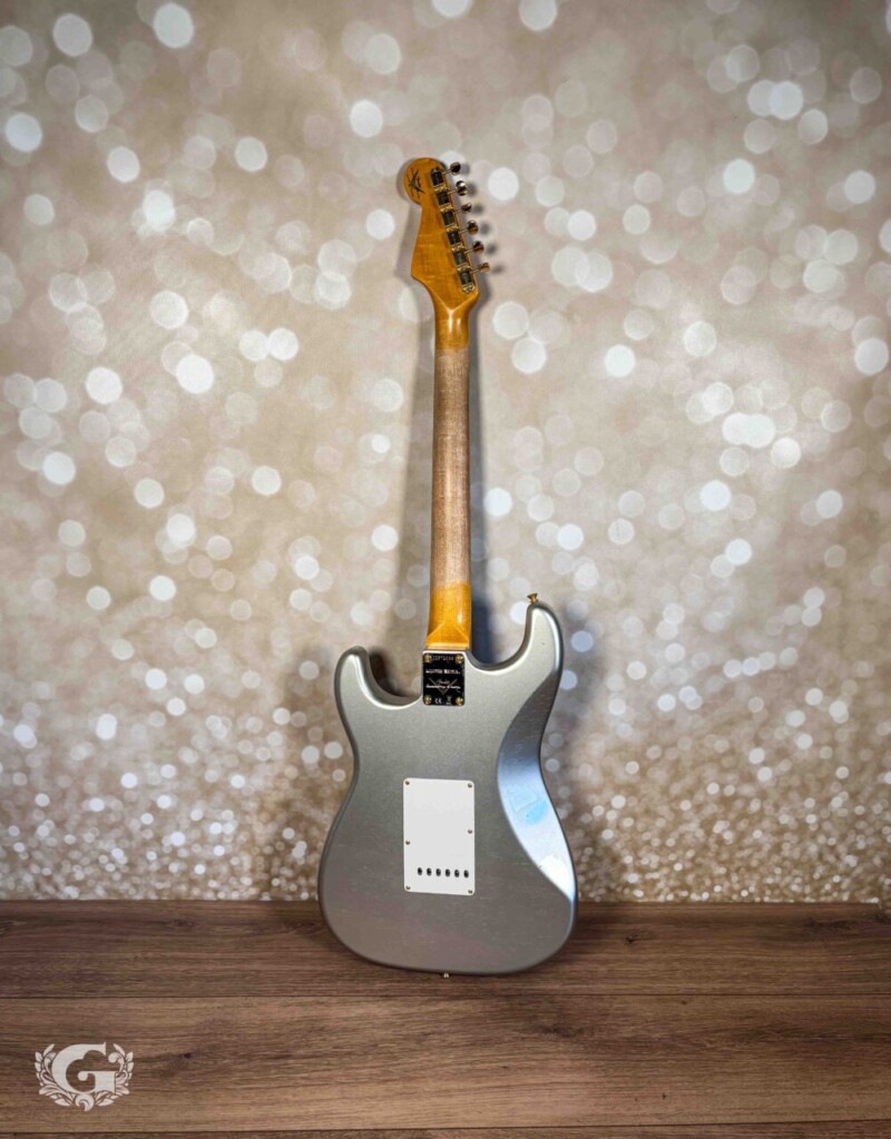 Fender Custom Shop Limited 1965 Dual-Mag Strat Aged Inca Silver