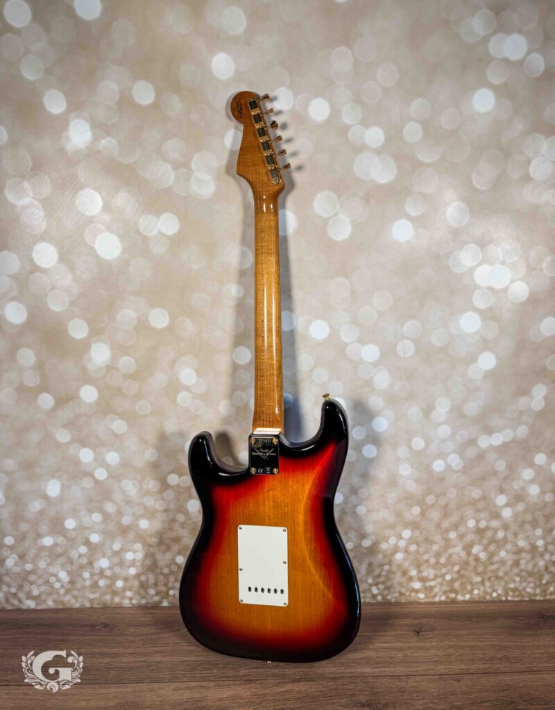 Fender Custom Shop Artisan Korina Stratocaster Chocolate 3-Color Sunburst