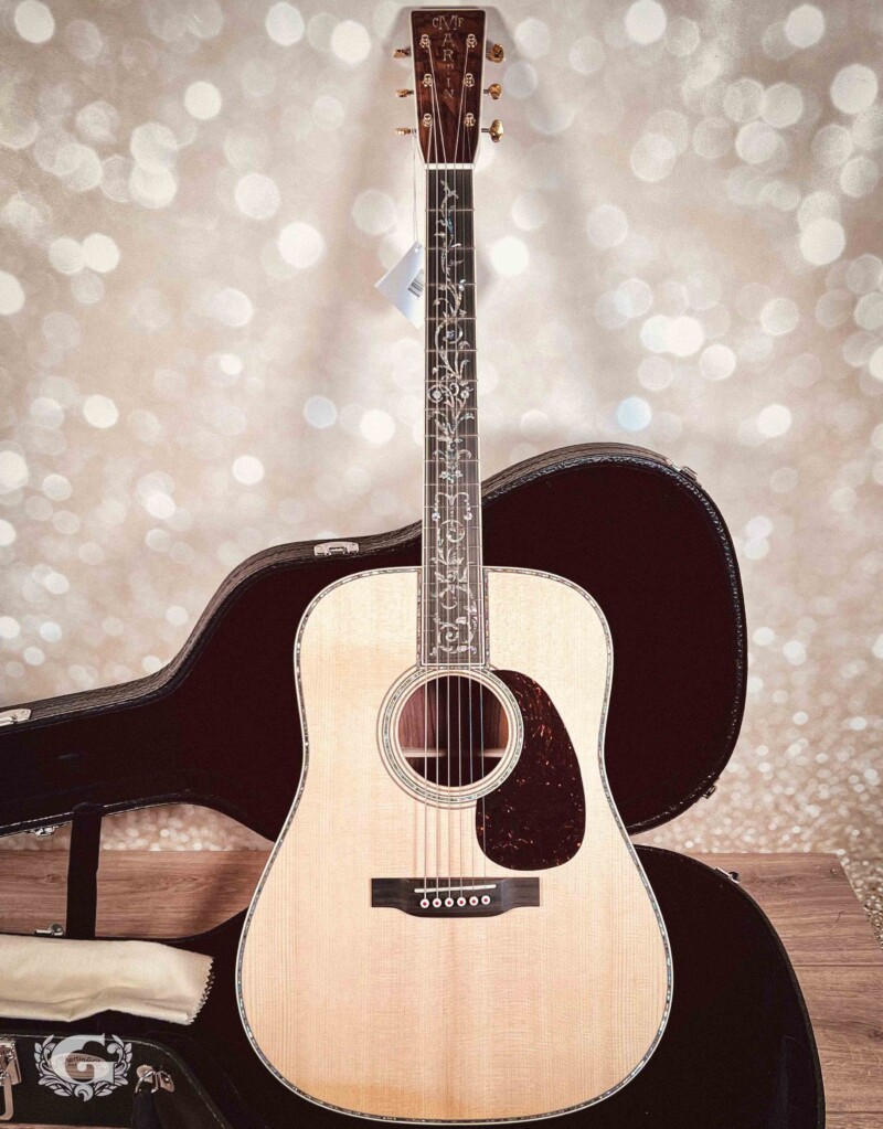 Martin Custom Shop D-45 Style 'Golden Era'