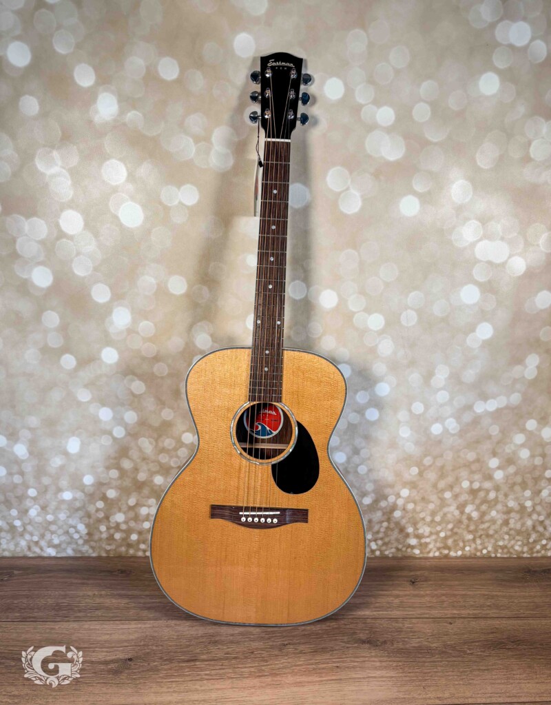 Eastman PCH2-OM Natural
