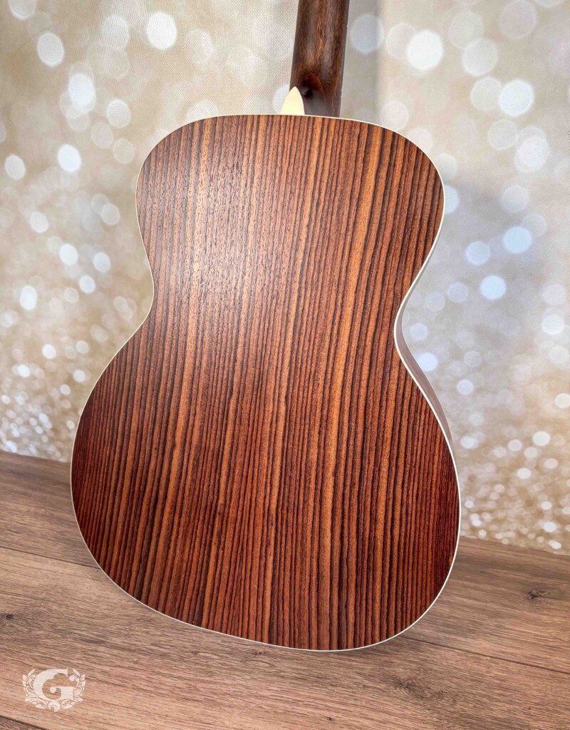 Eastman PCH2-OM Natural