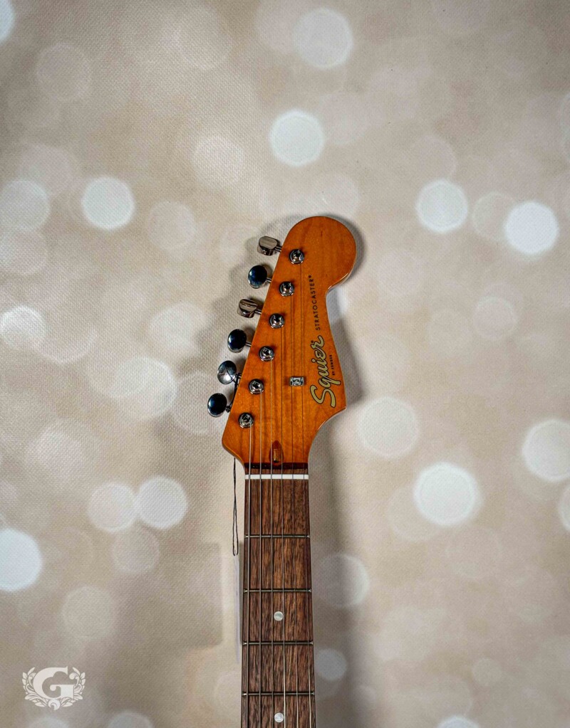 Squier Classic Vibe 60s Stratocaster 3-Tone Sunburst