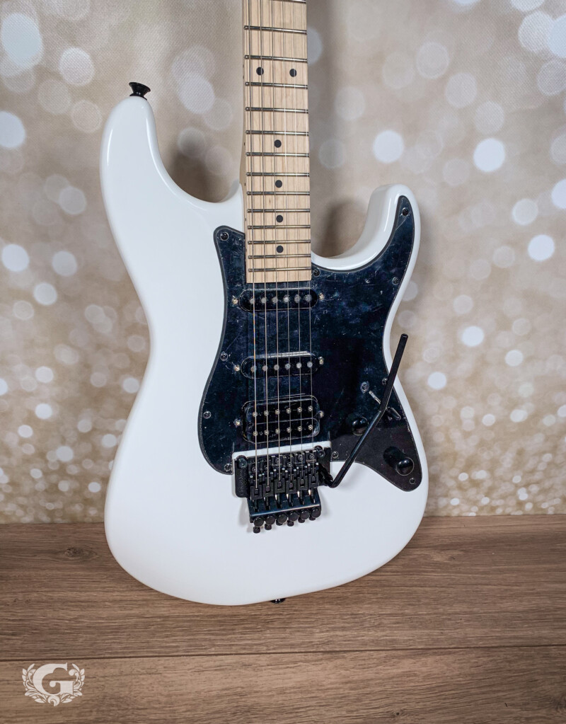 Jackson X-Series Adrian Smith Signature Snow White