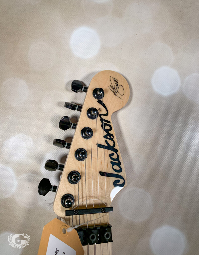 Jackson X-Series Adrian Smith Signature Snow White
