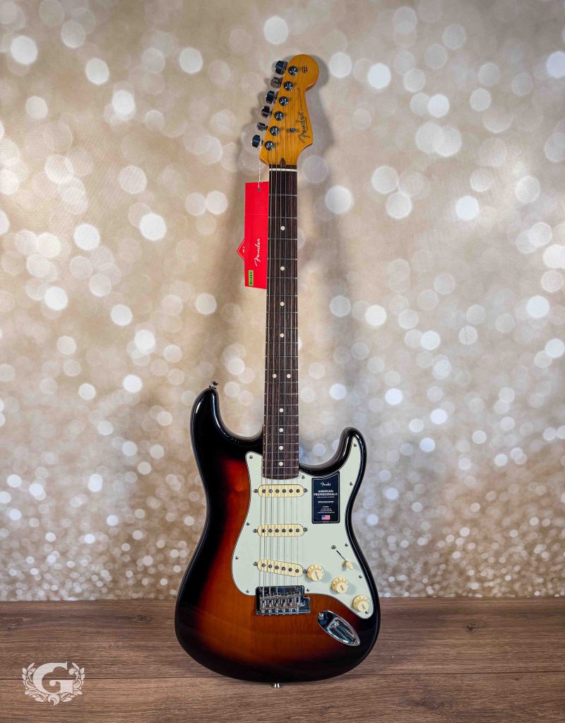 Fender 70th Anniversary American Professional II Stratocaster RW Anniversary 2-Color Sunburst