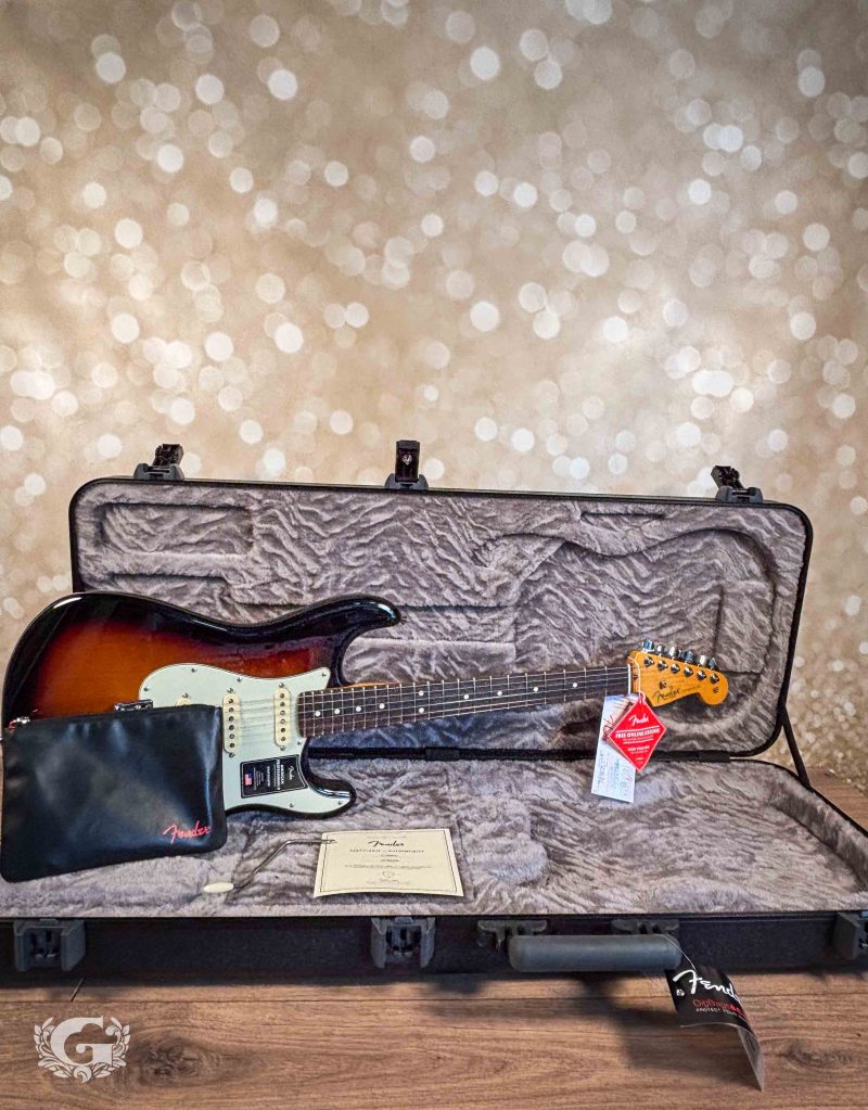 Fender 70th Anniversary American Professional II Stratocaster RW Anniversary 2-Color Sunburst
