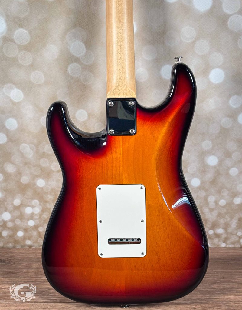 Suhr Classic S HSS Maple 3 Tone Burst