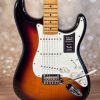 Fender 70th Anniversary Player Stratocaster 2-Color Sunburst MN