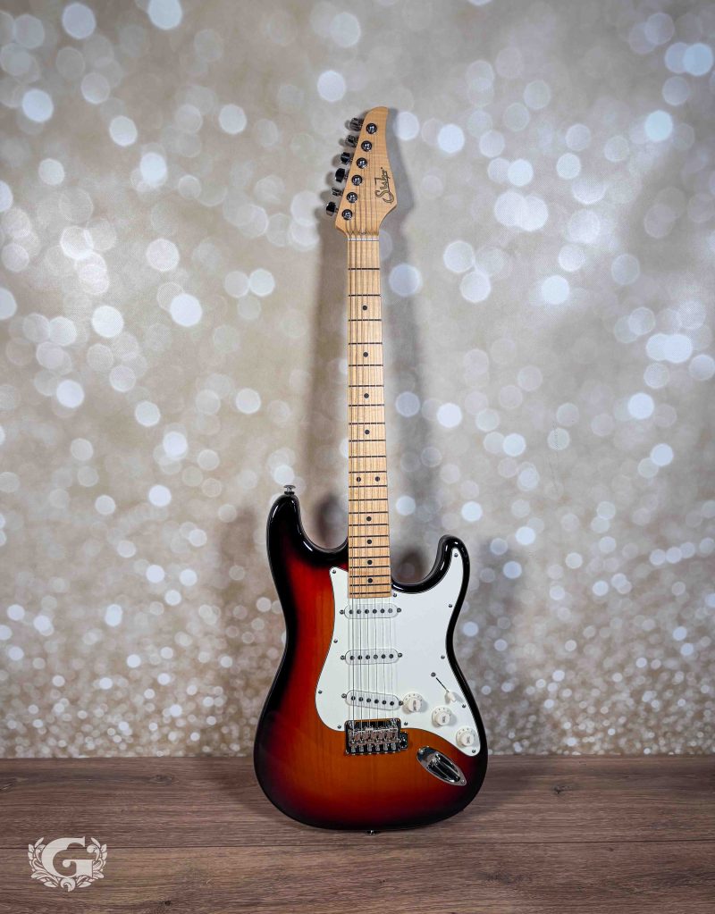 Suhr Classic S SSS Maple 3 Tone Sunburst